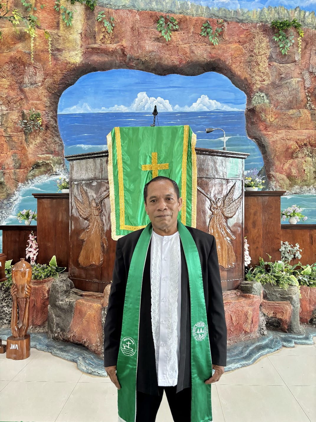 Penatua Ledrik. Lekehenila